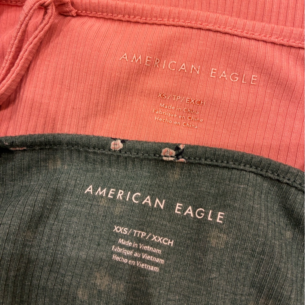 Bundle American Eagle Outfitters Cami Crop Tank Tops - Coral & Teal Floral - Picture 3 of 3